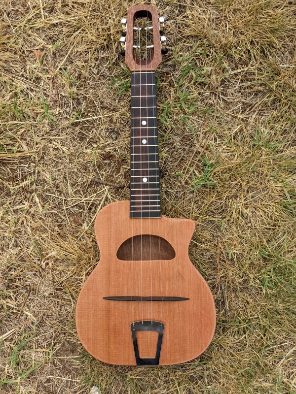 ukulele grande bouche