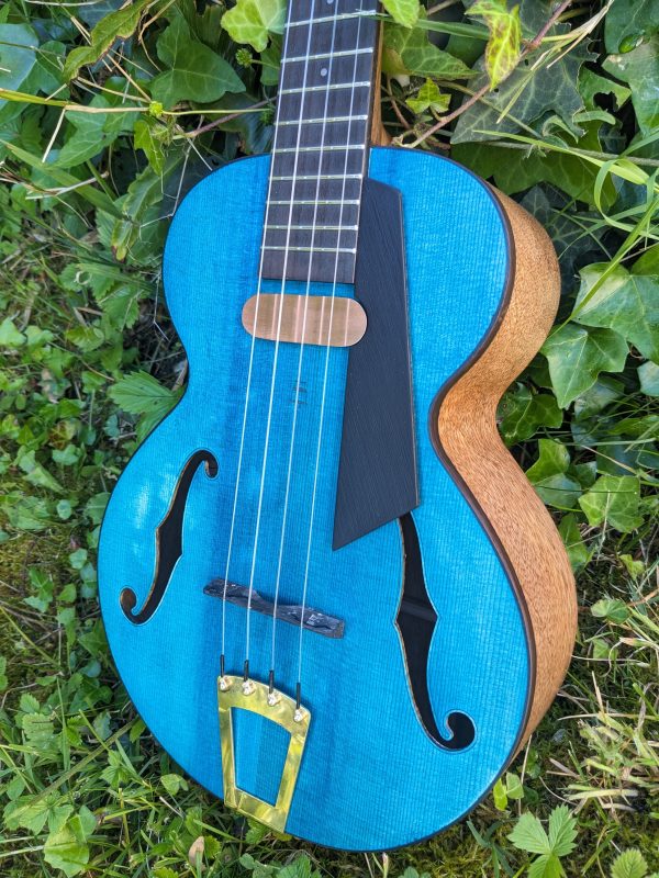 ukulele tenor jazz bleu