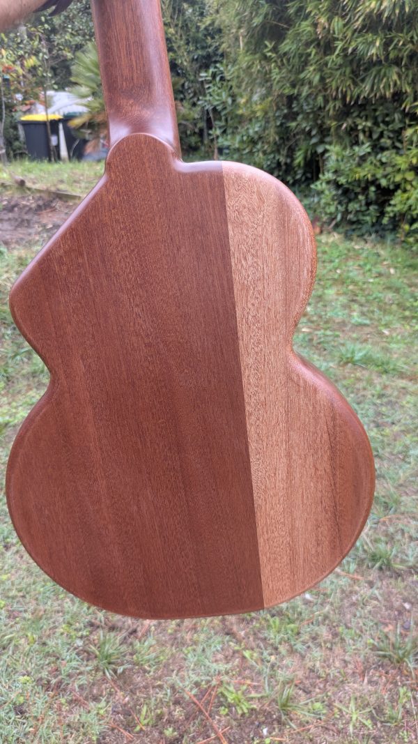 guitare nylon monoxyle cèdre ancien et acajou – Image 7
