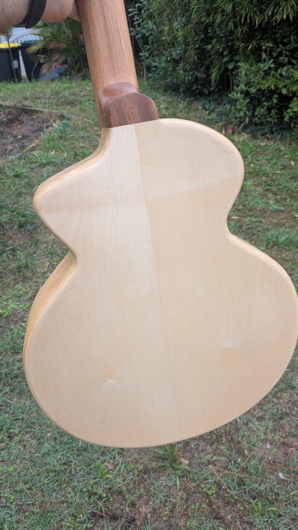 guitare monoxyle cèdre – Image 7