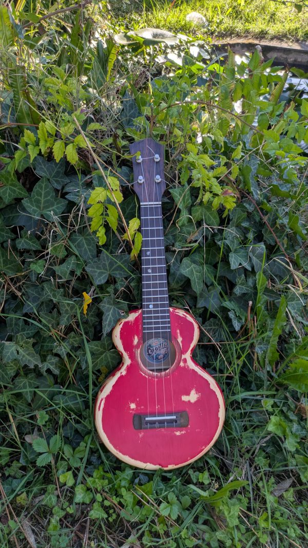 ukulele soprano épicéa délavé flotté – Image 4