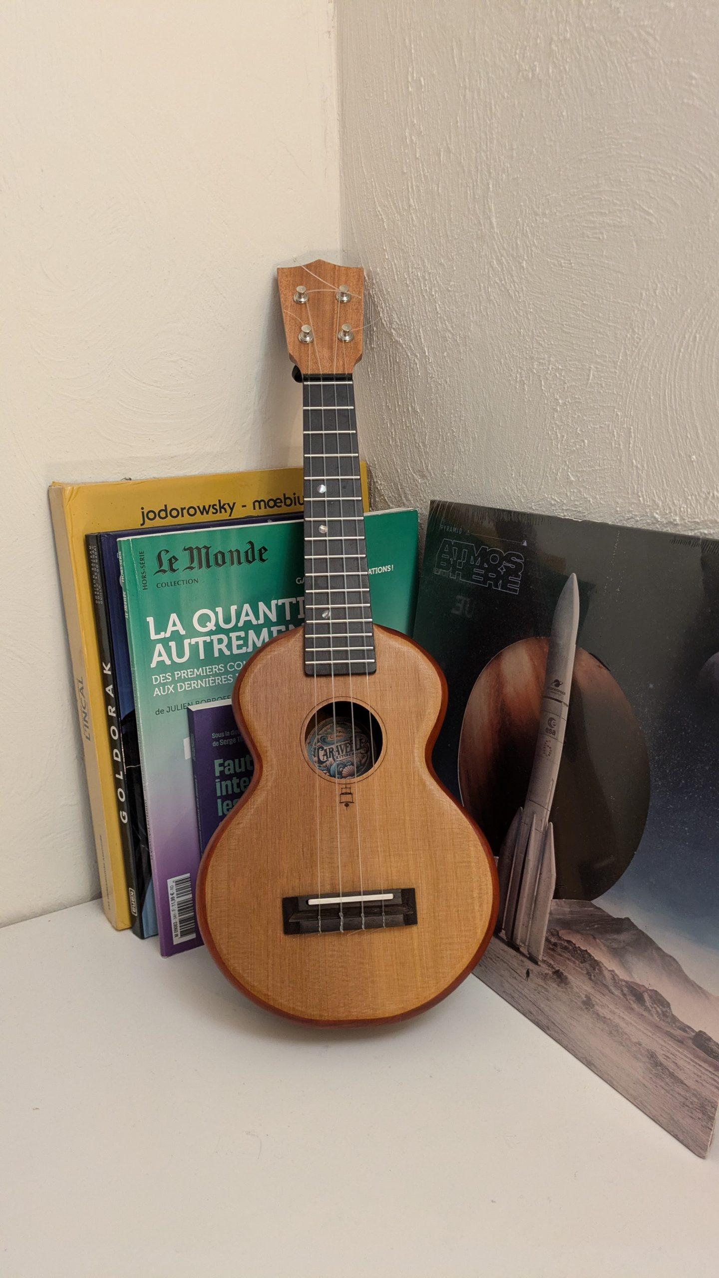 ukulele grillon cèdre padouk