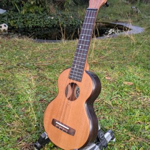ukulele soprano grillon cèdre wengé