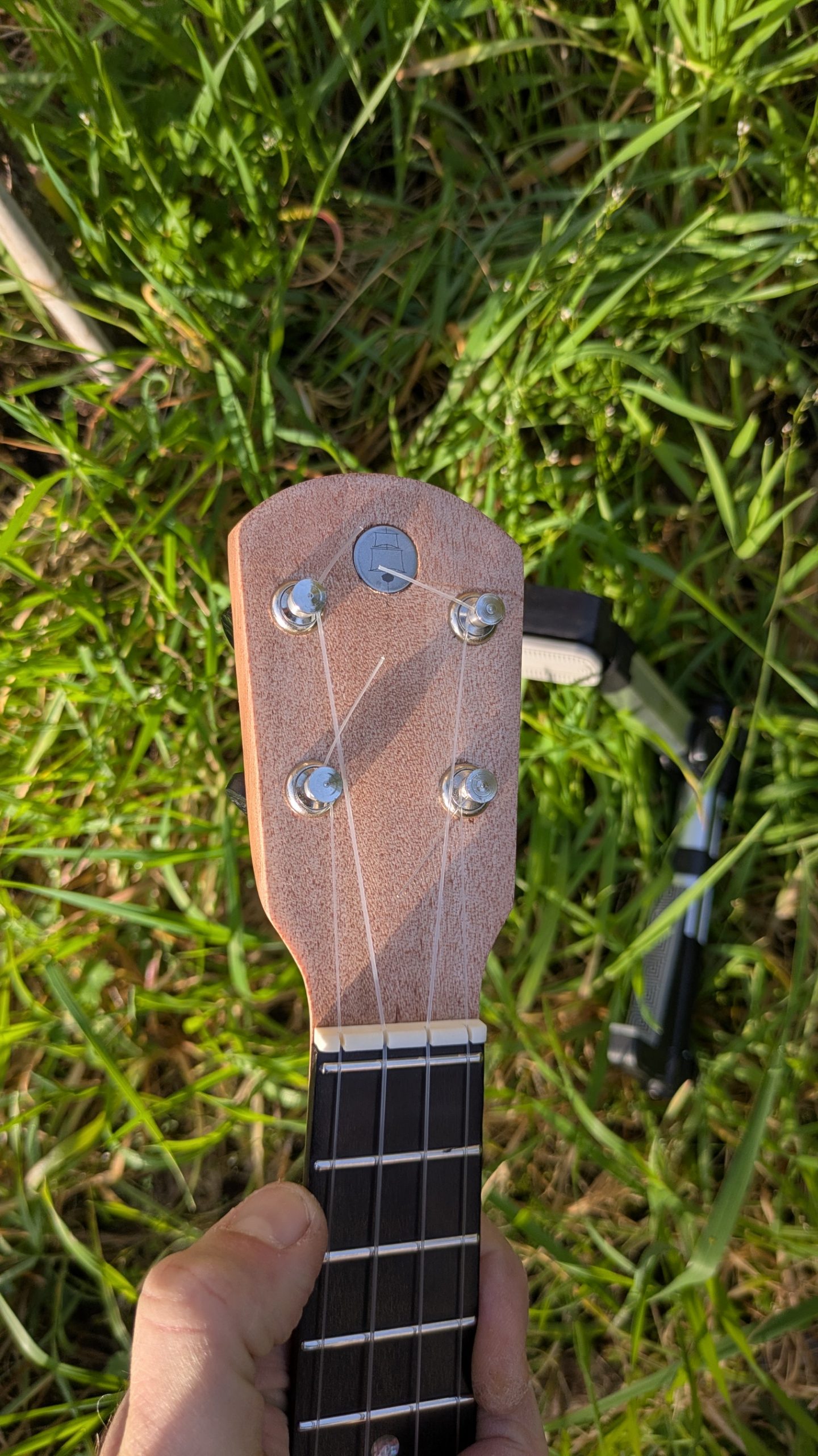 ukulele soprano mi cintré mi monoxyle cèdre palissandre indien – Image 6